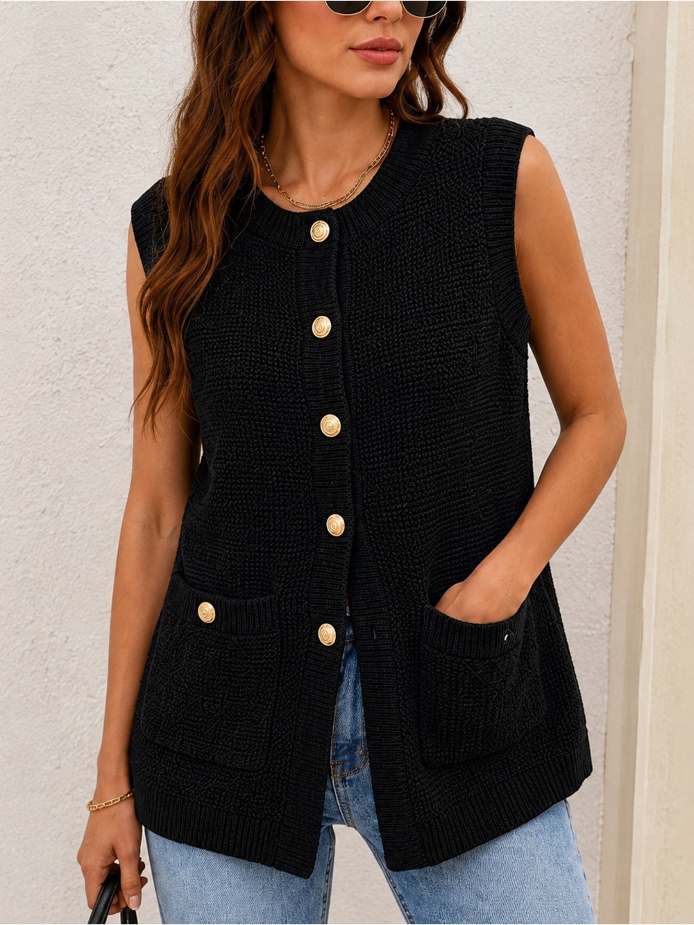 Black Knit Buttoned Sleeveless Cardigan with Gold Buttons M